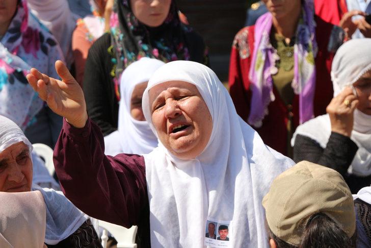 Kulp şehitleri, ağıtlarla uğurlandı G1