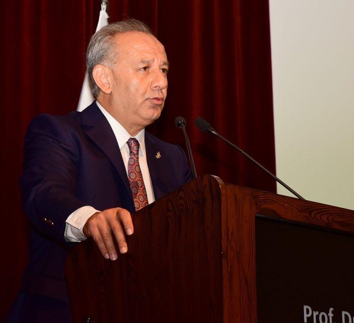 ESOGÜ Tıp Fakültesi’nin yeni öğrencileri beyaz önlüklerini giydi G3