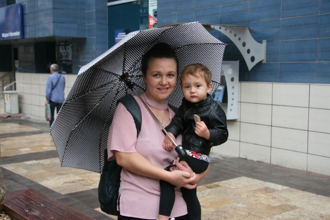 Denizli&rsquo;de beklenen yağmur yağışı başladı