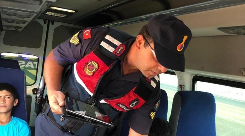 &Ccedil;at&rsquo;ta okul servisleri denetlendi