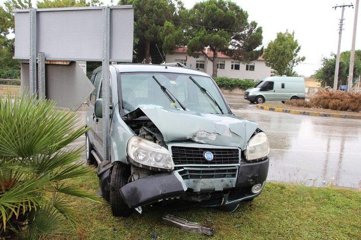 Kula’da trafik kazası: 2 yaralı G3