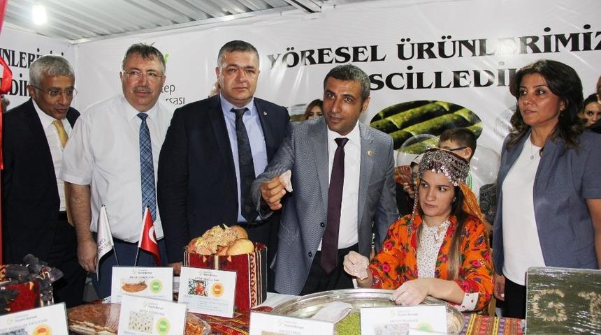 Gastronomi Festivalinde coğrafi işaretli &uuml;r&uuml;nlere yoğun ilgi