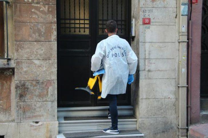 Ses gelmeyince otel görevlileri içeri girdi! Korkunç manzara G1