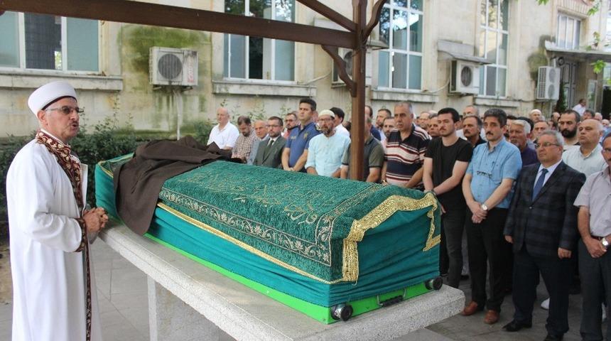 M&uuml;d&uuml;r Akın&rsquo;ın baba acısı