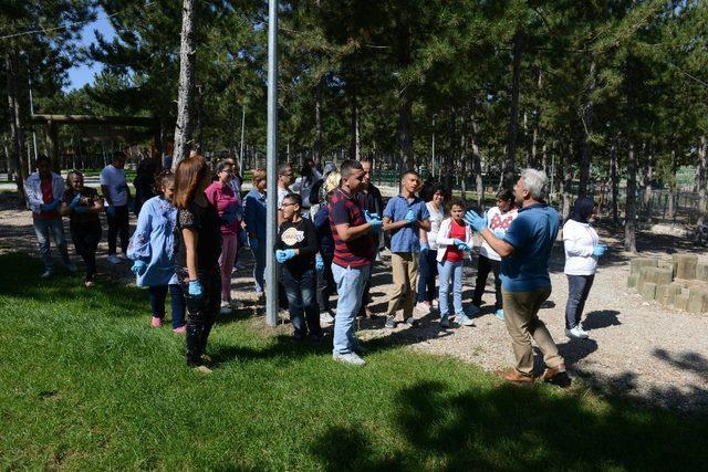 Öğrenciler belediye hayvan parkı’nı gezdi
