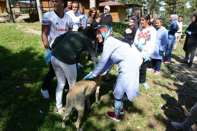 Öğrenciler belediye hayvan parkı’nı gezdi