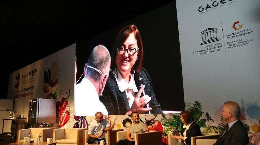 Ünlü aşçı Arda Türkmen’den Gaziantep’in yöresel ürünlerine tam not