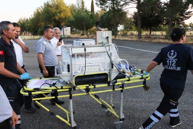 Mehmet bebeğin yardımına ambulans helikopter yetişti