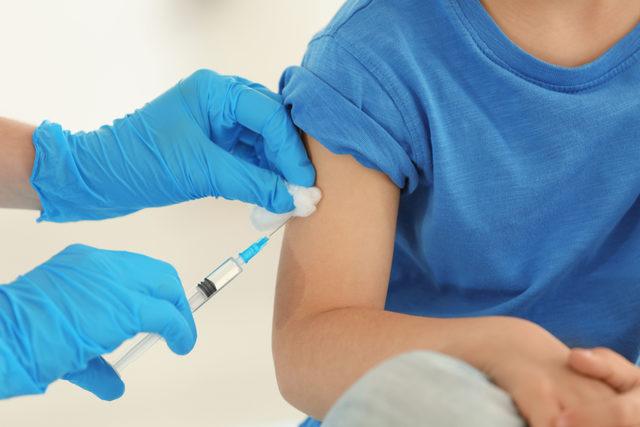 Prof. Dr. Selami Süleymanoğlu: Çocuklara grip aşısı yaptırın