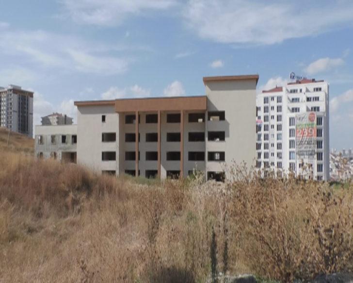 Yer: Esenyurt... Feci şekilde dövüp metruk binaya attılar G1