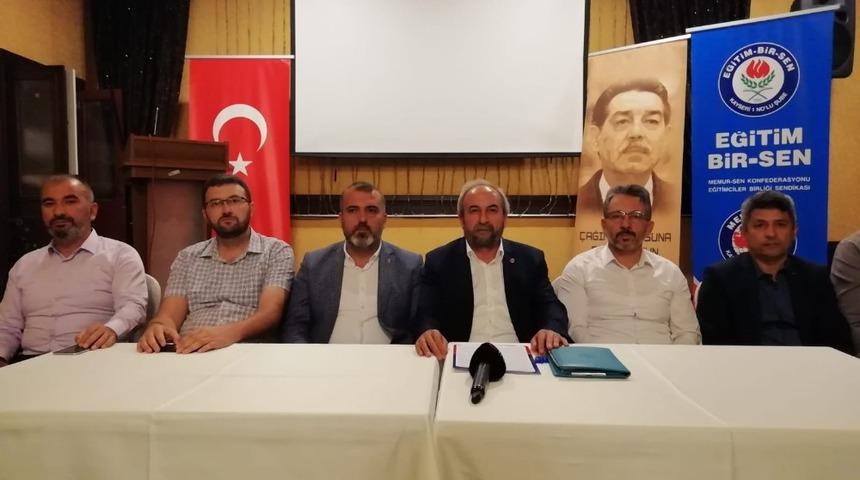 Aydın Kalkan: &rdquo;&Uuml;niversitelerde ayrımcılığı engelleyecek d&uuml;zenlemeler getirilmelidir&rdquo;