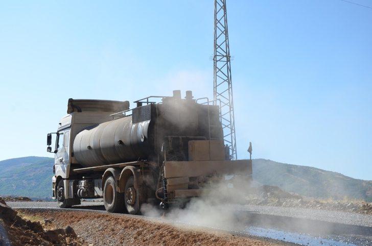 Terörün izinin silindiği bölgeler asfaltlanıyor G1