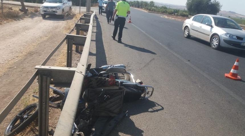 Şehit oğlunun mezarını ziyarete giden baba kazada hayatını kaybetti