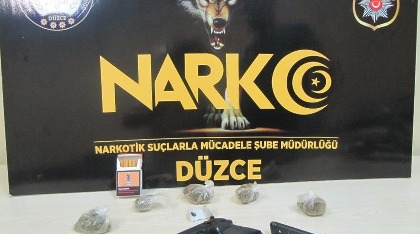 Polisten torbacılara ge&ccedil;it yok