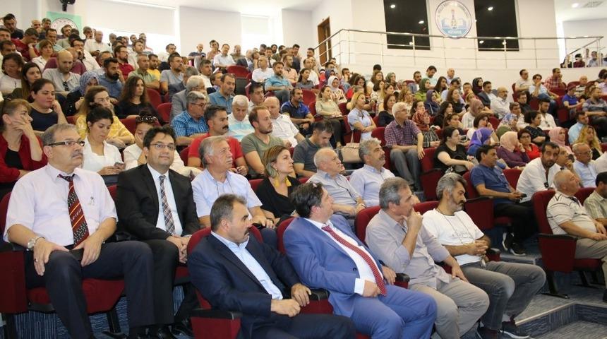 Kütahya’da öğretmen ve okul yöneticilerine yönelik konferans