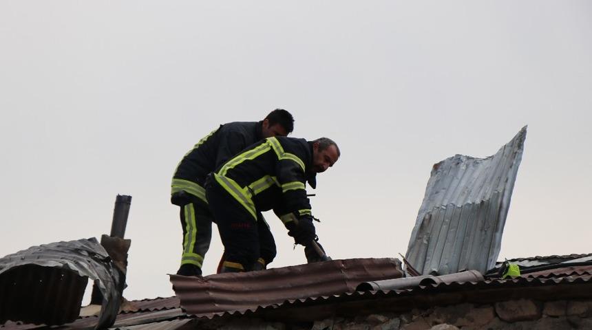 Müstakil evde çıkan yangın büyümeden söndürüldü