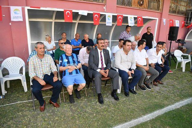 Sporun Gülen Yüzü Futbol Turnuvası kupa ve sertifika töreni ile sona erdi