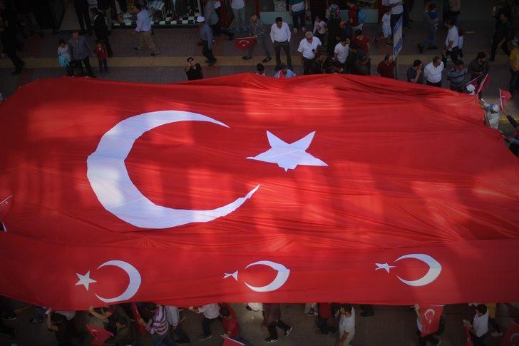 Van’da ’Teröre Lanet, Kardeşliğe Davet’  yürüyüşü G2