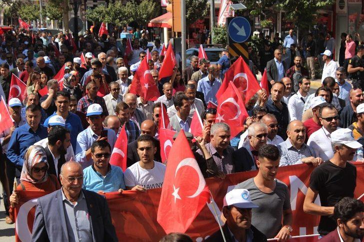 Van’da ’Teröre Lanet, Kardeşliğe Davet’  yürüyüşü G5