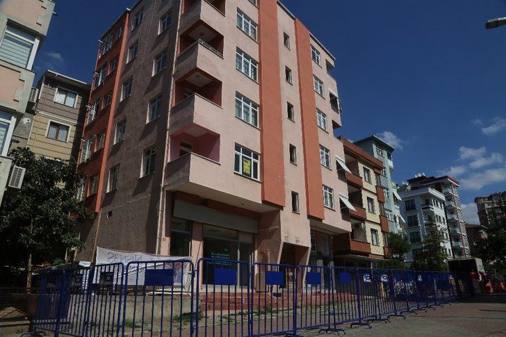 Maltepe’de boşaltılan riskli binadan karot örnekleri alındı G1