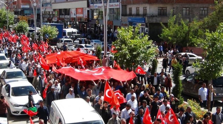 Erciş’te ‘Teröre Lanet’ mitingi