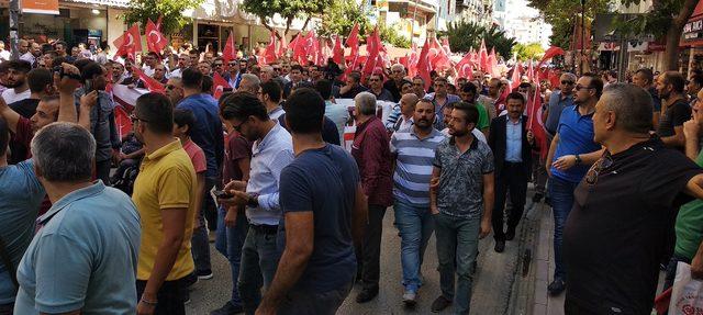 Elazığ'da 'Teröre lanet, kardeşliğe destek' yürüyüşü