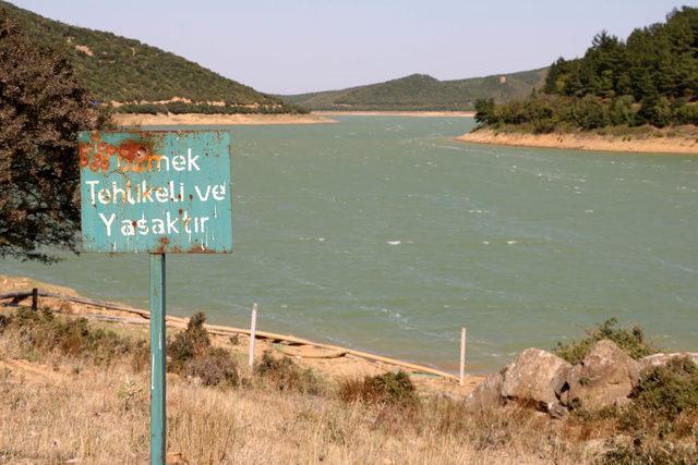 Baraj kenarında keçi otlatırken, ceset buldu