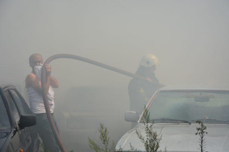 Bursa'da yediemin otoparkında yangın G5