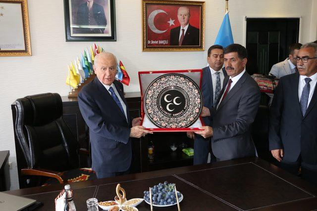 Bahçeli: Milli güvenliğimiz oy hesaplarına kurban verilmemelidir (2)