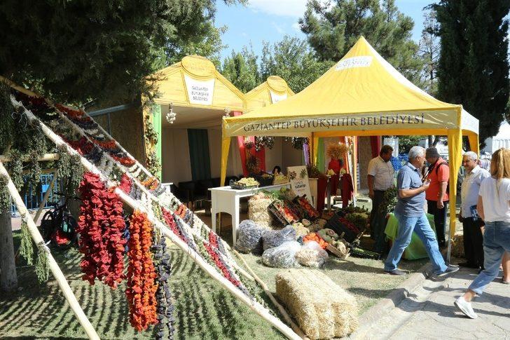 200 stant ziyaretçilerin ilgi odağı oldu G2