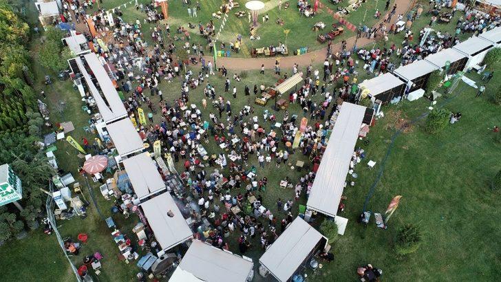 200 stant ziyaretçilerin ilgi odağı oldu G3