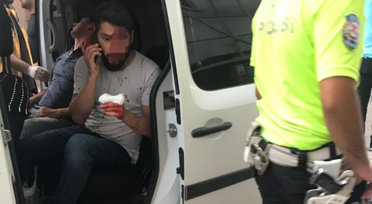 Şok cihazlı, demirli, sopalı meydan kavgası: 5 yaralı