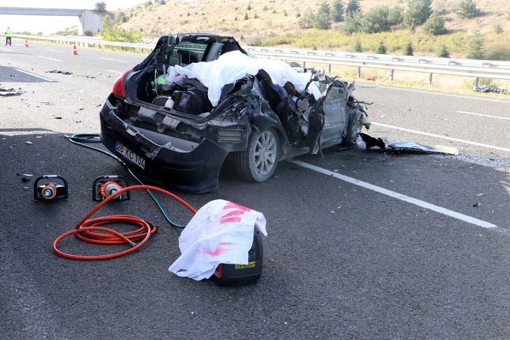 Ankara’da feci kaza: 3 ölü, 3 yaralı G2