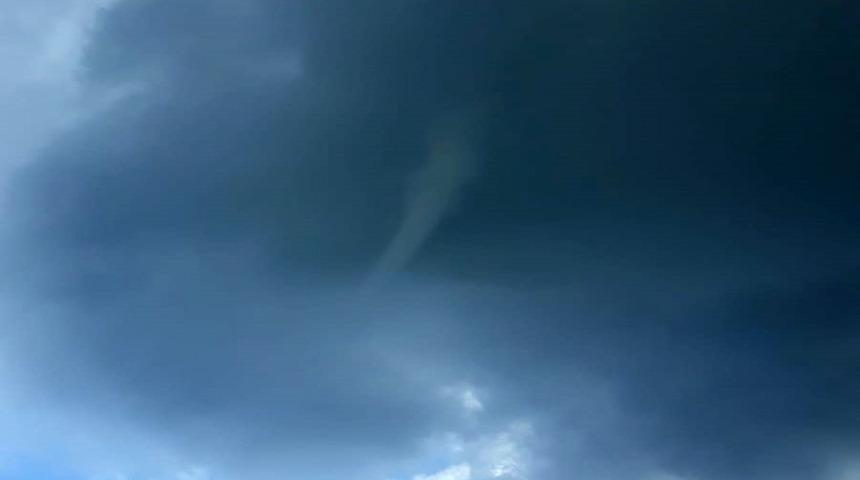 Hatay'da hortum paniği! 