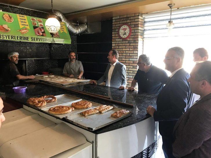 AK Parti’den esnafa ziyaret G1