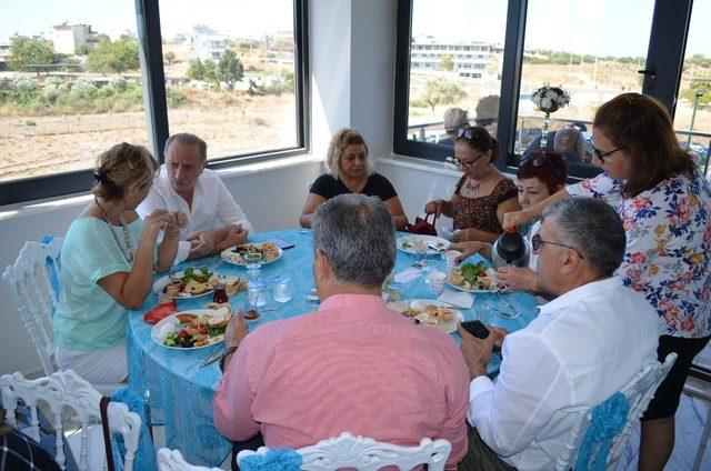 Didim’de KUEM’li kadınlar kahvaltıda bir araya geldi