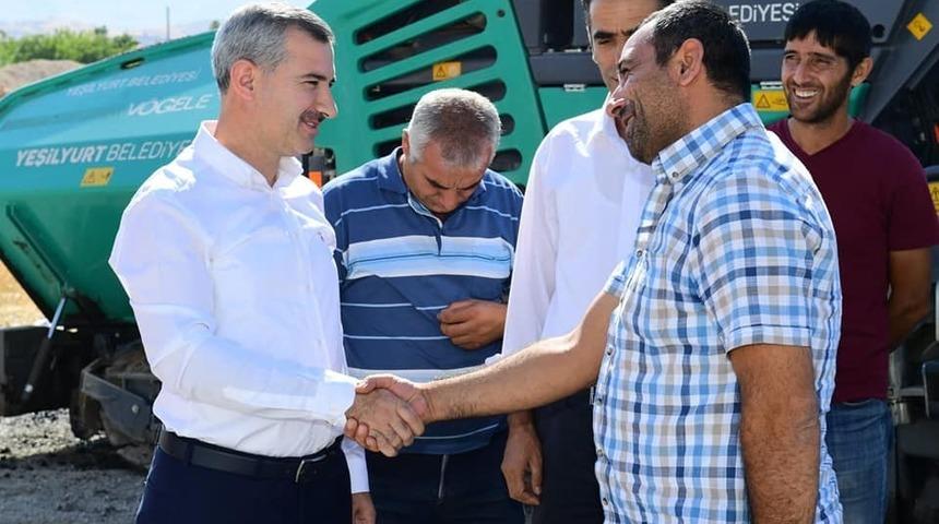 Bostanbaşı mahallesinin ulaşım ağı g&uuml;&ccedil;lendiriliyor