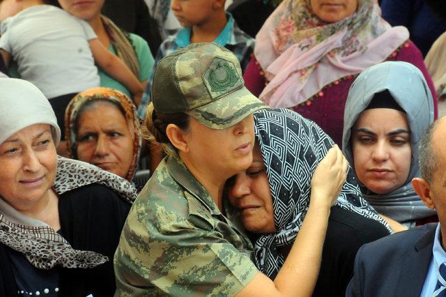 Kaza şehidi uzman çavuş, Adana'da toprağa verildi