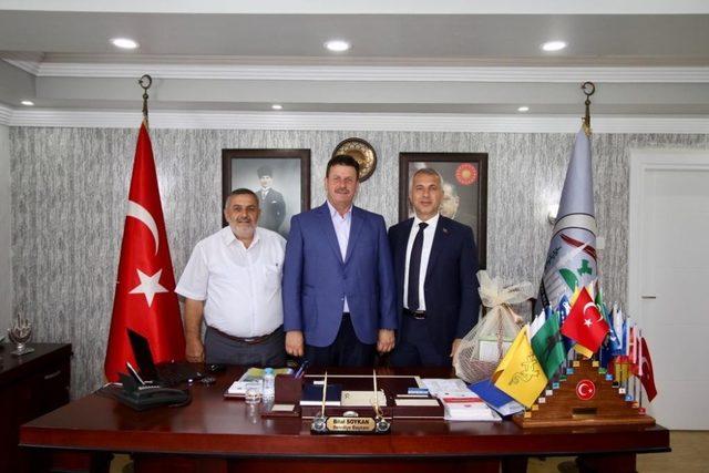 Başkan Babaoğlu, belediye başkanlarıyla bir araya geldi