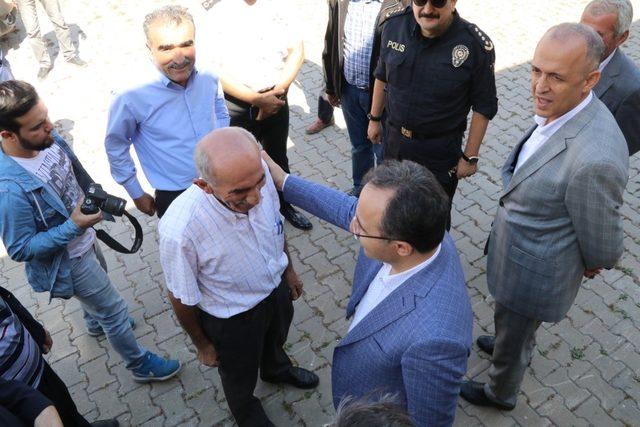 Bakan Yardımcısı Çataklı, deprem bölgesinde incelemelerde bulundu