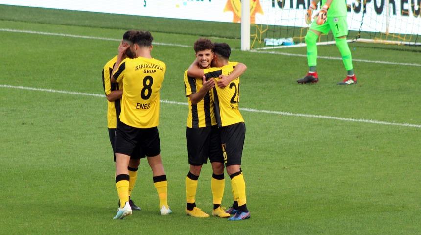 İstanbulspor 2 - 1 Giresunspor