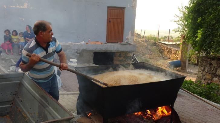 Yüzyıllardır devam eden gelenek: Buğday kaynatma G2