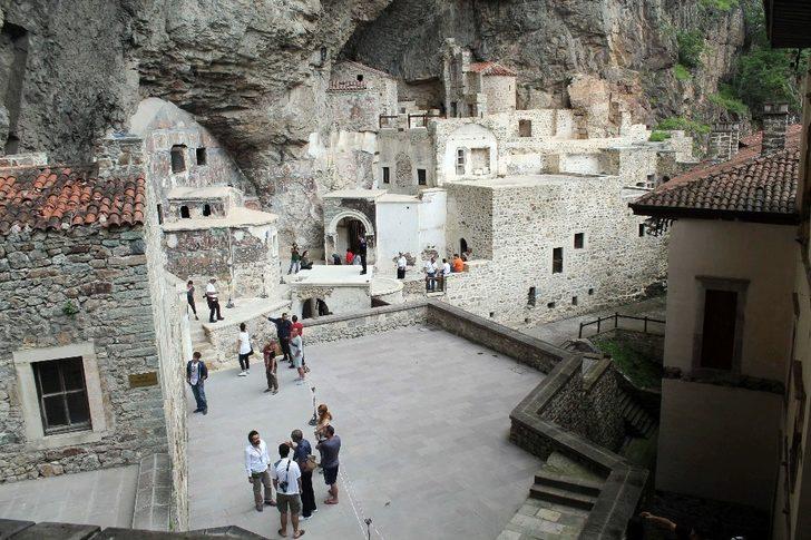 Sümela Manastırı Hristiyan din adamlarının sürgün yeriymiş G3