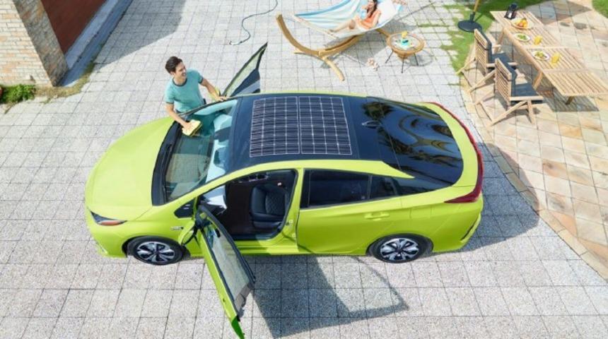 Toyota g&uuml;neş enerjili otomobil i&ccedil;in &ccedil;ekimser konuştu