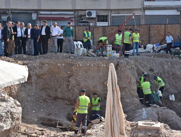 Akhisar’da ’Merkez Çarşı Canlandırma Projesi’ yeniden başladı G1