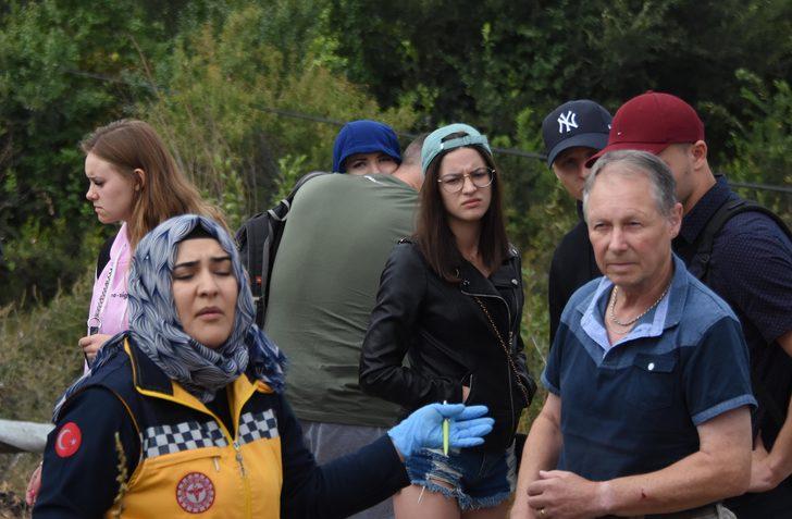 Konya'da turistleri taşıyan otobüs dere yatağına uçtu G1