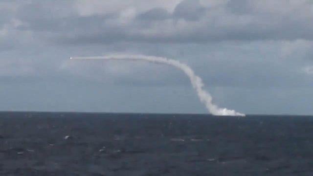 Rus nükleer denizaltısı, 350 kilometre uzaklıktaki hedefi vurdu