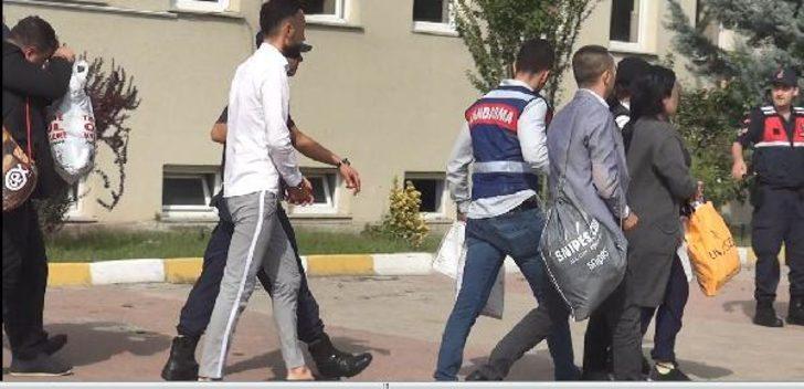 İranlı iş adamı Alıreza Aghajanı Namını'yi dövüp gasp eden 4 kişiden 2'si yakalandı G3