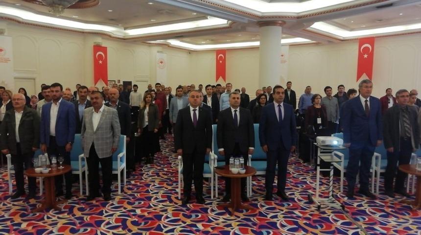 Kayseri Tarım İl M&uuml;d&uuml;r&uuml; Mustafa Şahin:&rdquo;Meselemiz et değil, ot meselesi&rdquo;