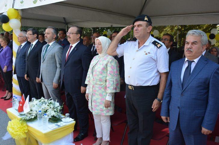 Vali Canbolat: “Eğitimde hata geleceği olumsuz etkiler” G5